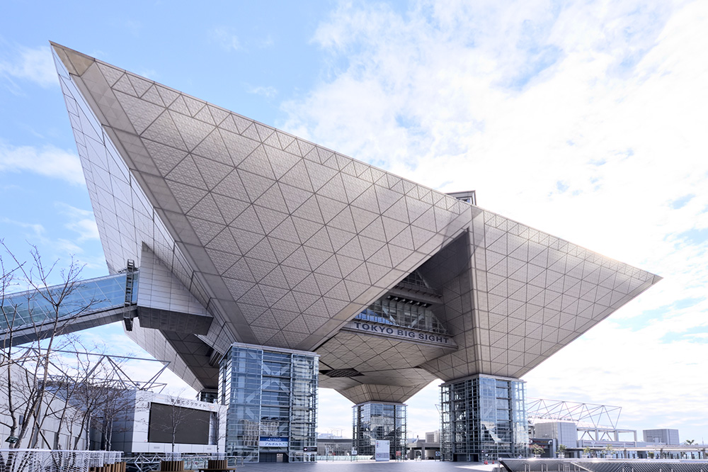 Tokyo Big Sight là một trong những địa điểm ở khu vực Kanto thường xuyên tổ chức triển lãm.